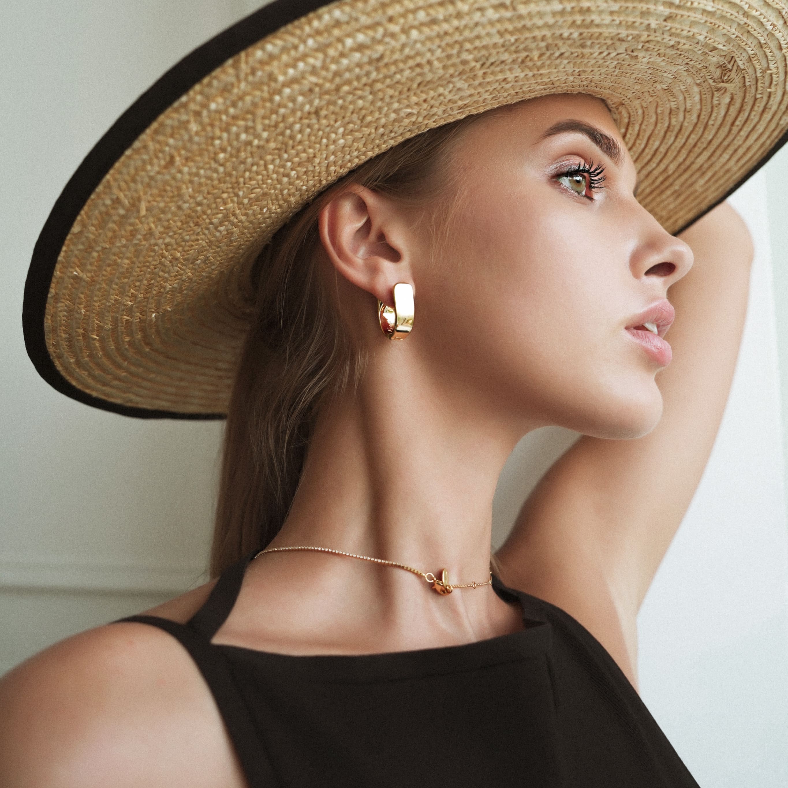 Серьги "Bold hoops"
